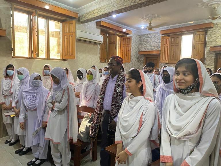 305ea66e-cf9a-496c-a4fc-fd1dc2f96d90